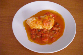 Závitek s parmskou šunkou(prso,parm.šunka,mozzarella,sardele,kapary,rajčata)