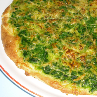 Americká 15. Pizza špenátová (špenátové pyré,sýr) 30 cm